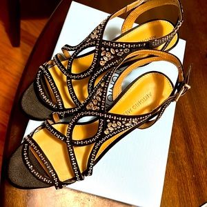 Todays Sale🎈Antonio Melani | Dress up diamond shoes